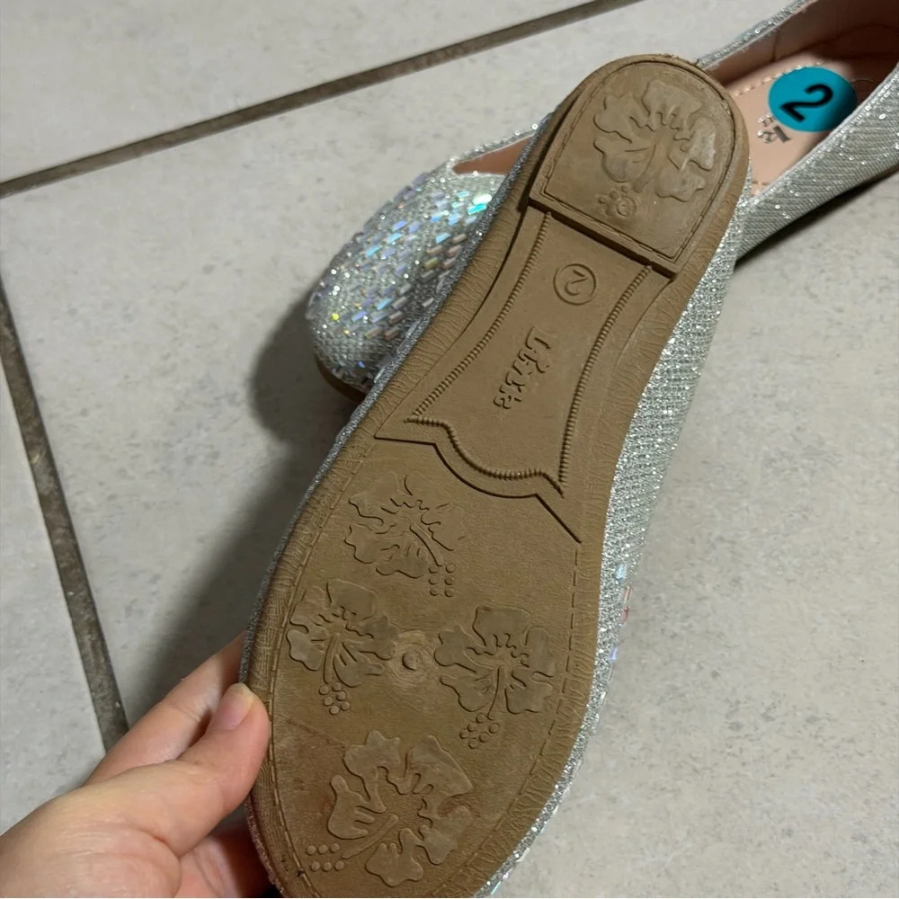 Link Girl‎ Kids Silver Glitter Slip-On Flats Dress Shoes size 2
